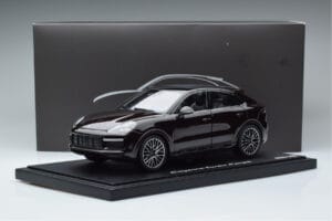 Porsche Cayenne Turbo Coupe Mahagoni Norev 1:18 WAP0213190K Druckguss — Bild 8 von 8