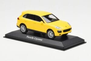 Porsche Cayenne 92A Gelb MaxiChamps 1:43 940063201 Druckguss — Bild 3 von 4