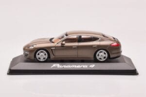 Porsche Panamera 970 4 Beige Metallic Minichamps 1:43 WAP02000319 Druckguss