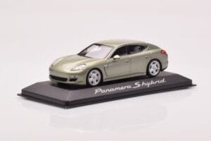 Porsche Panamera 970 S Hybrid Critall Grün Minichamps 1:43 WAP0205010A Druckguss — Bild 2 von 4