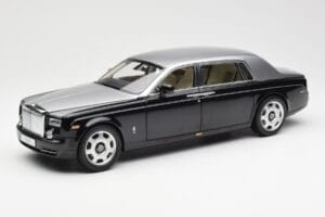Rolls-Royce Phantom VII EWB Schwarz und Silber Kyosho 1:18 08841BKS Druckguss