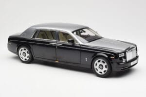 Rolls-Royce Phantom VII EWB Schwarz und Silber Kyosho 1:18 08841BKS Druckguss — Bild 6 von 8