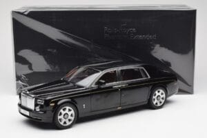 Rolls-Royce Phantom VII EWB Diamond Schwarz Kyosho 1:18 08841DBK2 Druckguss — Bild 8 von 8
