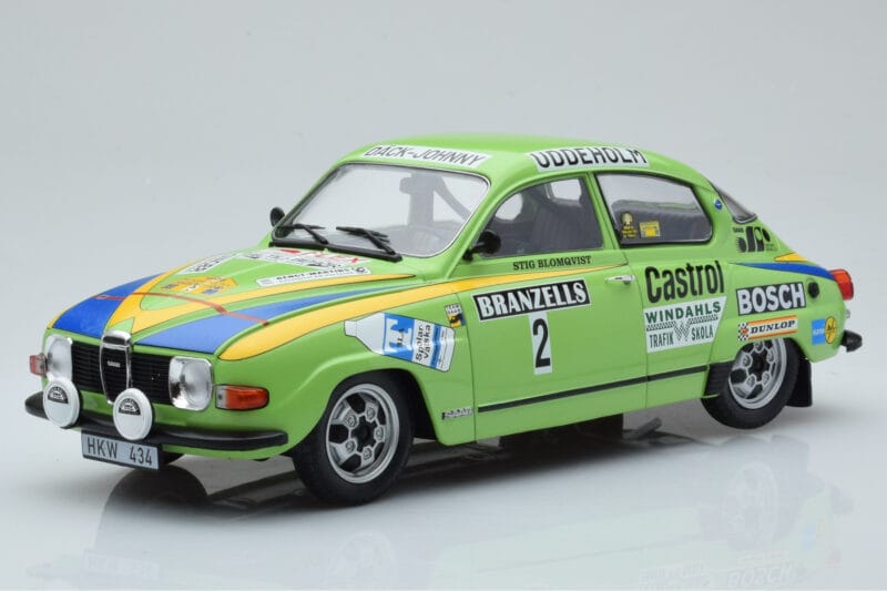 Saab 96 V4 #2 S. Blomqvist / H. Sylvan Rally Sweden 1976 IXO 1:18 18RMC085B Druckguss