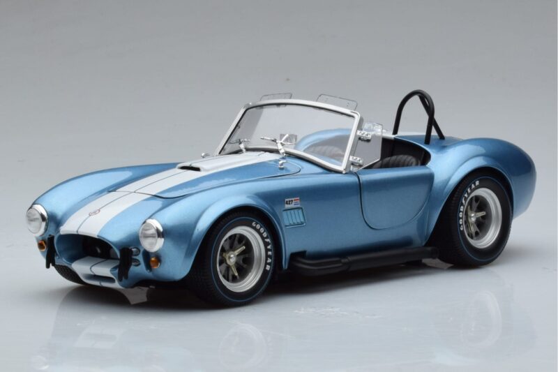 Shelby Cobra 427 S/C Hellblau Kyosho 1:18 08048SBL Druckguss