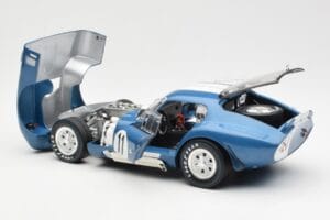 Shelby Daytona Cobra Coupe #11 S. Thompson 24 Hours of Le Mans 1965 CMR 1:18 CMR114 Druckguss — Bild 5 von 8