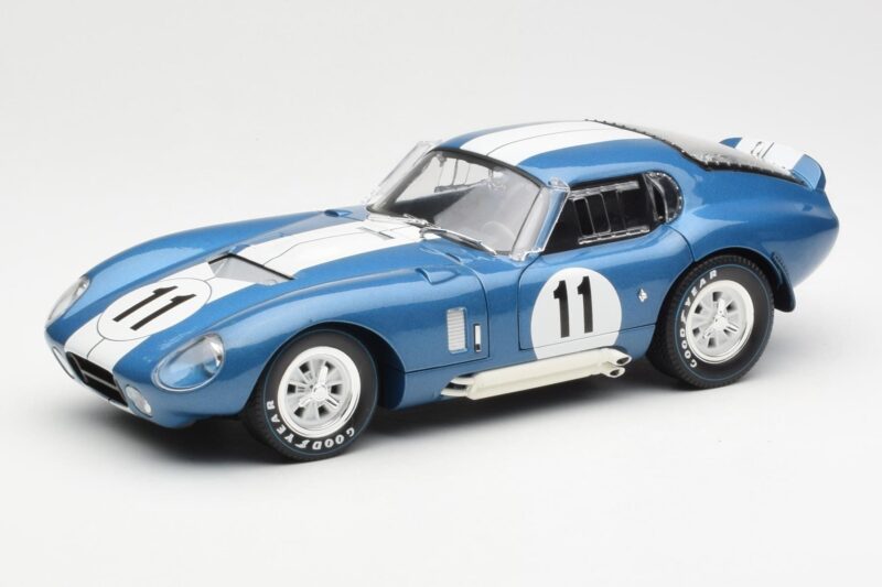 Shelby Daytona Cobra Coupe #11 S. Thompson 24 Hours of Le Mans 1965 CMR 1:18 CMR114 Druckguss