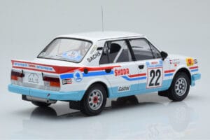Skoda 130 LR #22 S. Kvaizar / J. Janecek Rally Acropolis 1986 IXO 1:18 18RMC157B Druckguss — Bild 2 von 6