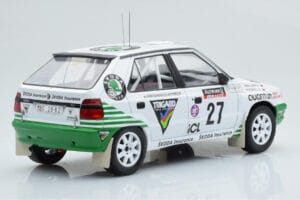 Skoda Felicia #27 P. Sibera / P. Gross Rally RAC Lombard 1995 IXO 1:18 18RMC148 Druckguss — Bild 2 von 6