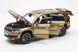 Skoda Kodiaq Gold FAW 1:18 ZSX000001GOL Druckguss — Bild 2 von 8