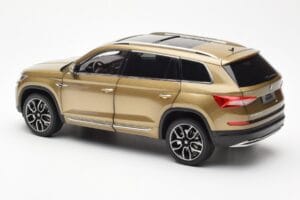 Skoda Kodiaq Gold FAW 1:18 ZSX000001GOL Druckguss — Bild 7 von 8