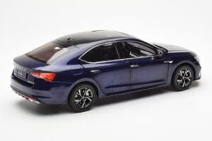 Skoda Octavia Pro Blau FAW 1:18 ZMR000006BLA Druckguss — Bild 3 von 8