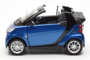 Smart Fortwo 451 Cabrio Blau & Schwarz Minichamps 1:18 150036330 Druckguss — Bild 4 von 8