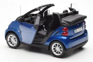 Smart Fortwo 451 Cabrio Blau & Schwarz Minichamps 1:18 150036330 Druckguss — Bild 5 von 8