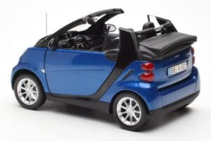 Smart Fortwo 451 Cabrio Blau & Schwarz Minichamps 1:18 150036330 Druckguss — Bild 7 von 8