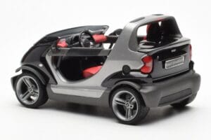 Smart Fortwo Crossblade Cabriolet Silber Schwarz Kyosho 1:18 13440 Druckguss — Bild 5 von 6