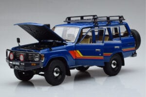 Toyota Land Cruiser 60 Blau Mit Optionalem Zubehör Kyosho 1:18 08956XBL Druckguss — Bild 2 von 11