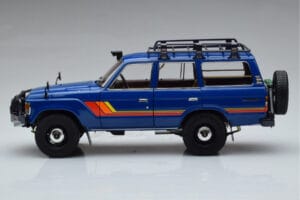 Toyota Land Cruiser 60 Blau Mit Optionalem Zubehör Kyosho 1:18 08956XBL Druckguss — Bild 4 von 11