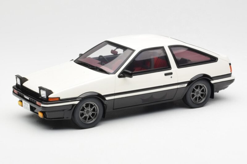 Toyota Sprinter Trueno AE86 Weiß Otto 1:18 OT444B Resin