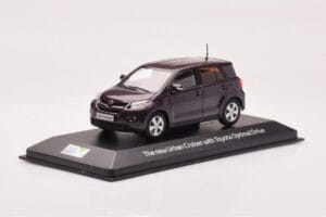 Toyota Urban Cruiser Violett Metallic Minichamps 1:43 403166963 Druckguss — Bild 2 von 4