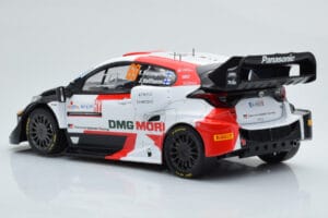 Toyota GR Yaris Rally1 #69 K. Rovanpera / J. Halttunen Rally Croatia 2022 IXO 1:18 18RMC151A Druckguss — Bild 5 von 6