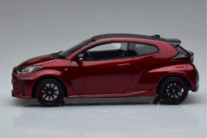 Toyota GR Yaris Rot Otto 1:18 OT1003 Resin — Bild 3 von 6