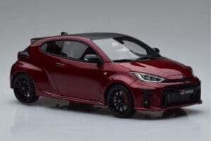 Toyota GR Yaris Rot Otto 1:18 OT1003 Resin — Bild 4 von 6