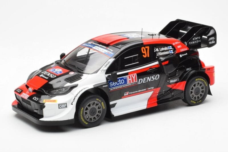 Toyota GR Yaris Rally1 #97 J-M. Latvala / J. Hanninen Rally Finland 2023 IXO 1:18 18RMC174B Druckguss