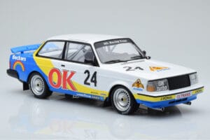 Volvo 240 Turbo Beckers #24 P.G. Andersson Nurburgring 1985 IXO 1:18 18RMC105A Druckguss — Bild 4 von 6