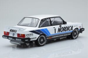 Volvo 240 Turbo Nordica #1 J. Cecotto / A. Olafsson ETCC Brno 1986 IXO 1:18 18RMC087 Druckguss — Bild 2 von 6