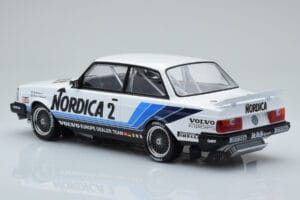 Volvo 240 Turbo Nordica #2 U. Granberg / T. Lindstrom ETCC Brno 1986 IXO 1:18 18RMC088 Druckguss — Bild 5 von 6