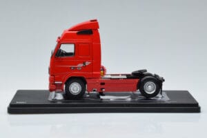 Volvo FH12 Rot IXO 1:43 TR123 Druckguss — Bild 3 von 6