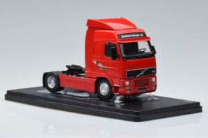 Volvo FH12 Rot IXO 1:43 TR123 Druckguss — Bild 4 von 6