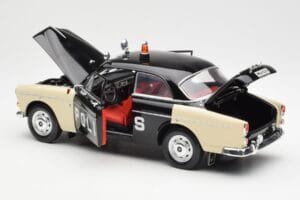 Volvo P121 Polizei Revell 1:18 8904 Druckguss — Bild 5 von 8