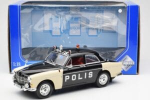 Volvo P121 Polizei Revell 1:18 8904 Druckguss — Bild 8 von 8