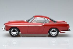 Volvo P1800 Rot Norev 1:18 188700 Druckguss — Bild 3 von 6