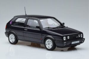 Volkswagen Golf GTI Mk2 Fire and Ice Lila Norev 1:18 188558 Druckguss — Bild 5 von 7