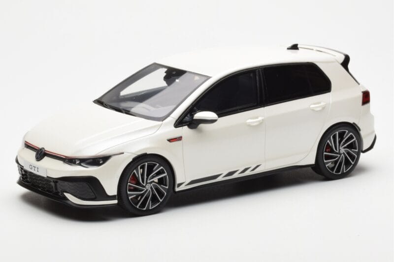 Volkswagen Golf GTI Mk8 Clubsport Weiß Otto 1:18 OT986 Resin