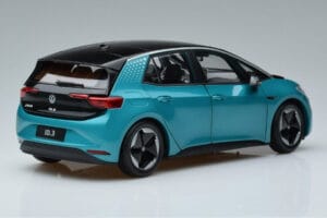 Volkswagen ID.3 Grün FAW 1:18 ZVN000001GRU Druckguss — Bild 3 von 7