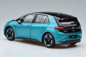 Volkswagen ID.3 Grün FAW 1:18 ZVN000001GRU Druckguss — Bild 6 von 7