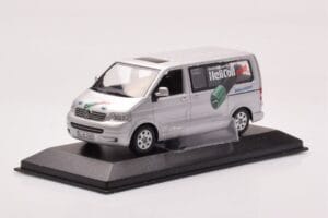 Volkswagen Multivan T5 Silber Heli Coil Edition Minichamps 1:43 VOLKSWAGEN-264345 Druckguss — Bild 2 von 4
