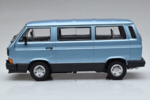 Volkswagen T3 Multivan Blau Norev 1:18 188544 Druckguss — Bild 3 von 6