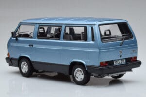 Volkswagen T3 Multivan Blau Norev 1:18 188544 Druckguss — Bild 5 von 6