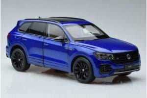Volkswagen Touareg CR Blau FAW 1:18 LTC761021BLU Druckguss — Bild 5 von 7