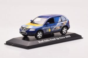 Volkswagen Touareg 7L Shell Helix Fresh Up Force Minichamps 1:43 VOLKSWAGEN-264066 Druckguss — Bild 2 von 4