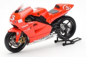 Yamaha YZR-M1 Marlboro Yamaha Team #3 M. Biaggi MotoGP 2002 Minichamps 1:12 122026303 Druckguss — Bild 2 von 4
