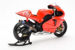 Yamaha YZR-M1 Marlboro Yamaha Team #3 M. Biaggi MotoGP 2002 Minichamps 1:12 122026303 Druckguss — Bild 3 von 4
