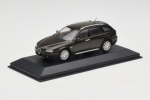 Alfa Romeo 159 Brooklands Green Minichamps 1:43 400120411 Druckguss — Bild 2 von 4