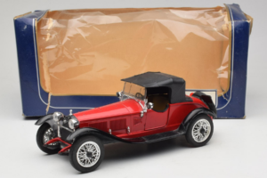 Alfa Romeo 6C 1750 Alfetta Rot Polistil 1:18 PL001 Druckguss — Bild 8 von 8