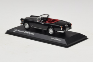 Alfa Romeo 2600 Spider Schwarz Minichamps 1:43 400120630 Druckguss — Bild 3 von 4